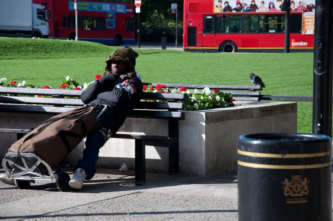 Общество: В Британии проживает четверть миллиона бездомных