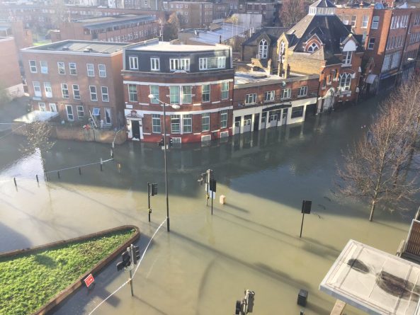 Происшествия: В Лондоне в третий раз за неделю произошел потоп