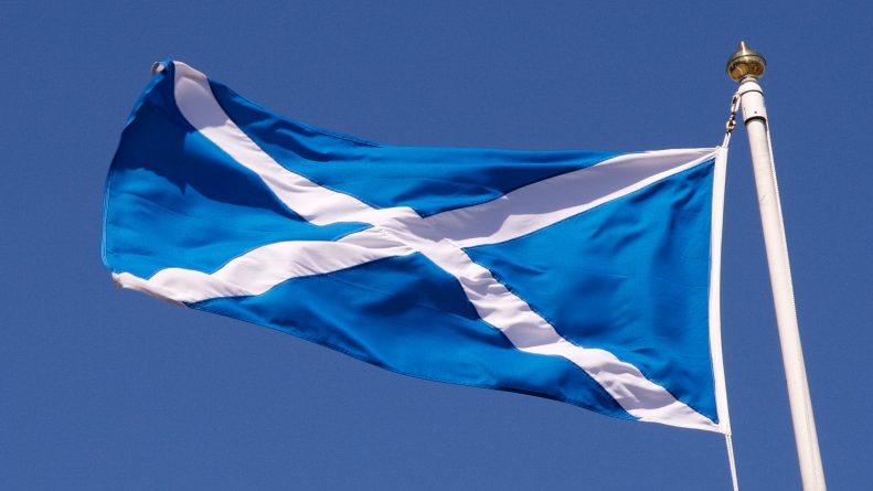Общество: Опрос: большинство шотландцев не хотят нового референдума о независимости