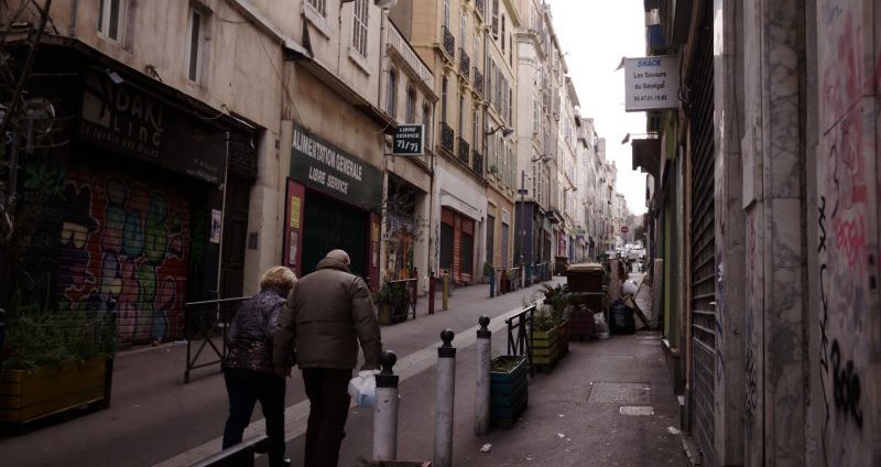 Происшествия: Местные жители сообщают о двух взрывах в Марселе