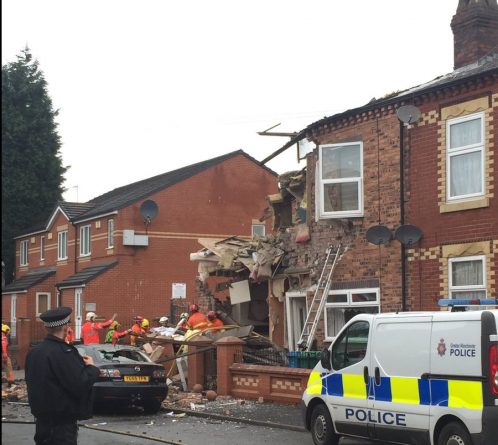 Происшествия: Два дома разрушены в результате мощнейшего взрыва в Манчестере