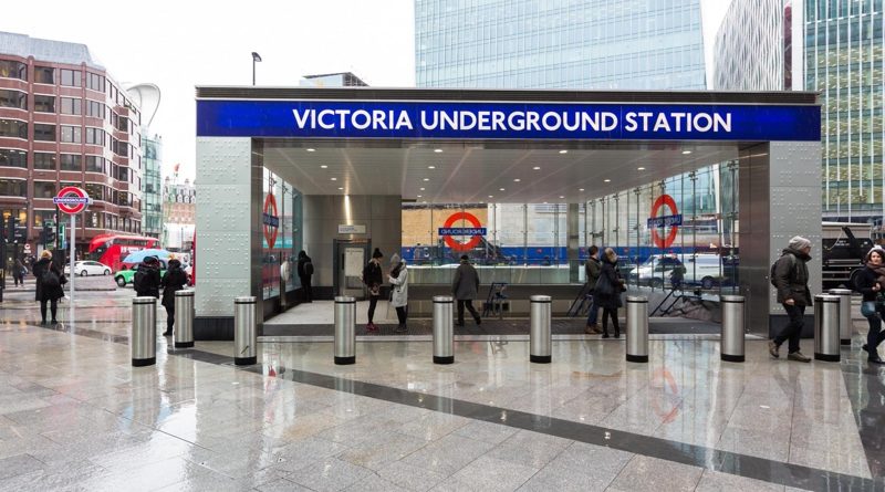 Обновленный вход в Victoria Station 18012017 Общество: Обновленный вход в Victoria Station