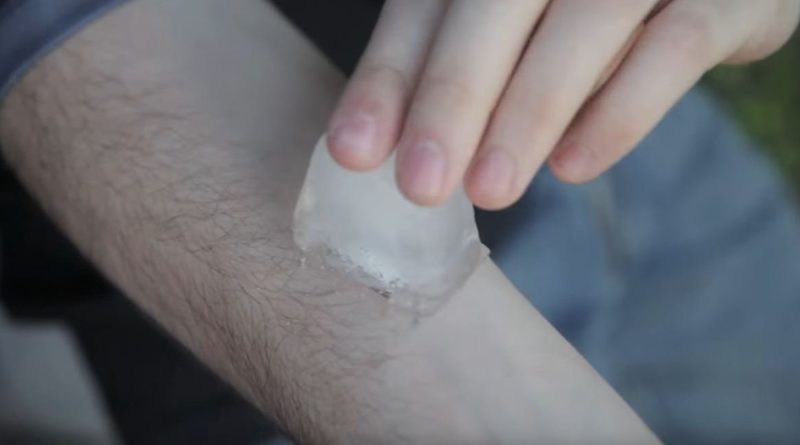 Salt and ice challenge и почему не стоит так делать 26012017 Здоровье и красота: Salt and ice challenge и почему не стоит так делать