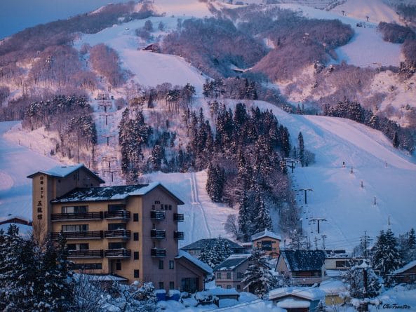 В мире: Полиция начнет патрулировать горнолыжные курорты в Альпах