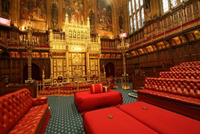 Политика: Дебаты в Палате лордов. Главное