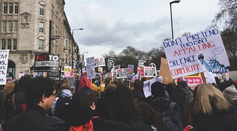 Общество: В понедельник пройдет протест против государственного визита Дональда Трампа