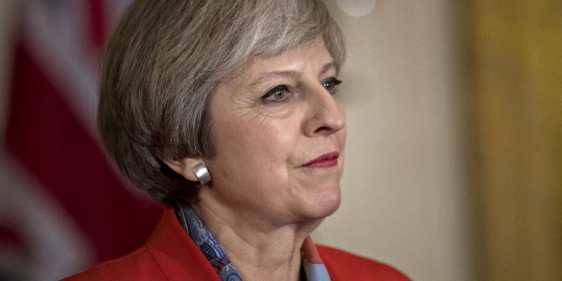 Закон и право: Тереза Мэй считает, что у нее есть "мандат на жесткий Brexit"