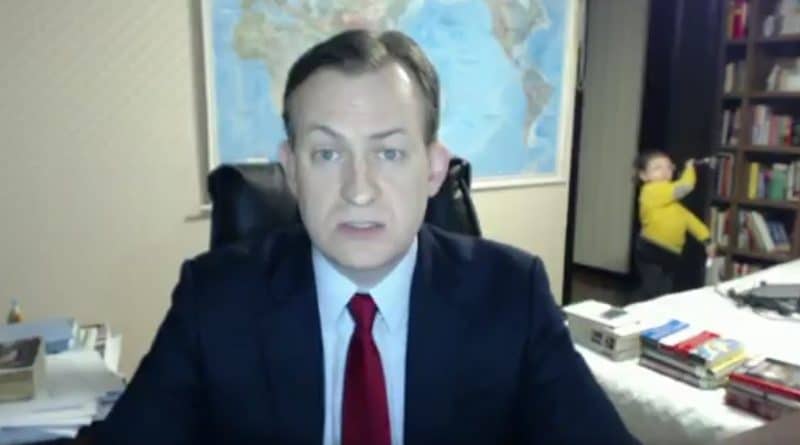 Дети превратили прямой эфир на BBC в забавный курьез 10032017 Юмор: Дети превратили прямой эфир на BBC в забавный курьез