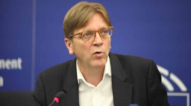 Верхофстадт: граждане ЕС смогут свободно въезжать в Британию до 2019 29032017 Политика: Верхофстадт: граждане ЕС смогут свободно въезжать в Британию до 2019