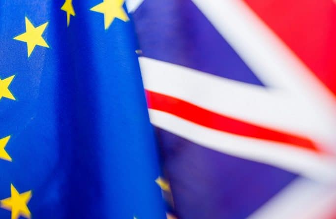 Закон и право: Brexit: Тори-евроскептики призвали разрешить гражданам ЕС остаться в Британии