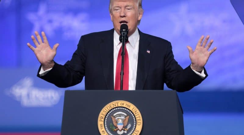 В мире: Скандал в США: Утечка налоговой декларации Трампа