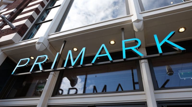 Сеть магазинов Primark отзывает партию “смертоносных” лосин 22032017 Бизнес и финансы: Сеть магазинов Primark отзывает партию “смертоносных” лосин