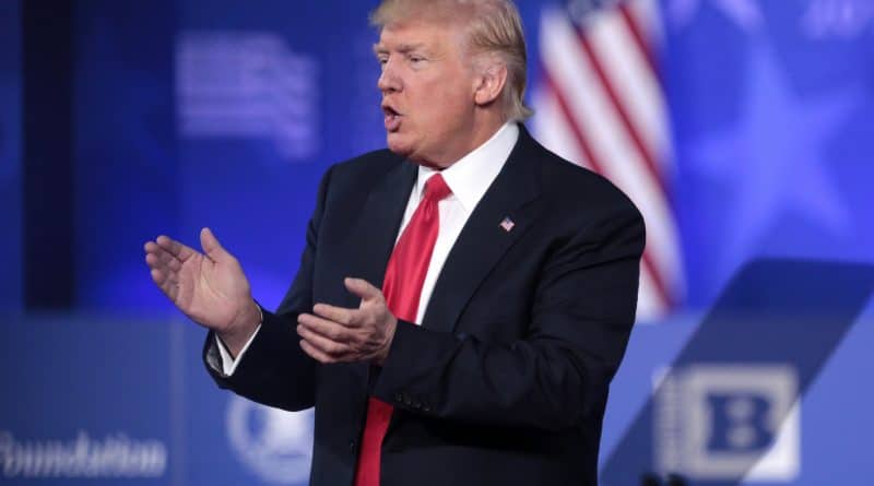 Гавайский судья отменил действие миграционного указа Трампа 16032017 В мире: Гавайский судья отменил действие миграционного указа Трампа