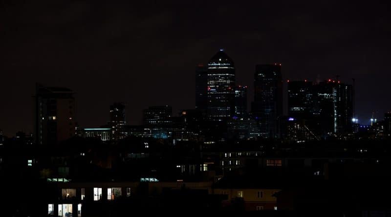 Час Земли: сегодня достопримечательности Лондона погрузятся во тьму 25032017 Досуг: Час Земли: сегодня достопримечательности Лондона погрузятся во тьму