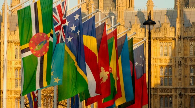 Политика: Великобритания проведет саммит Британского Содружества Наций для укрепления политических связей после Brexit