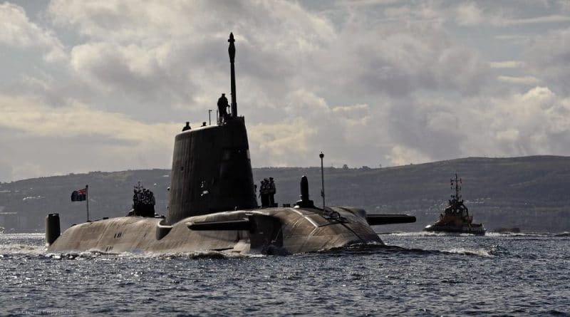 В магазине Уэльса случайно обнаружились чертежи атомной подлодки 06032017 Юмор: В магазине Уэльса случайно обнаружились чертежи атомной подлодки