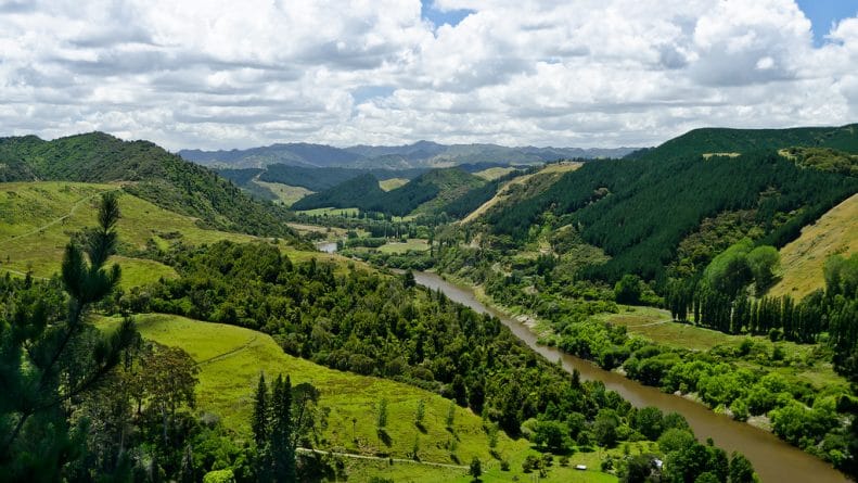 Закон и право: Новозеландская река получила статус “физического лица”