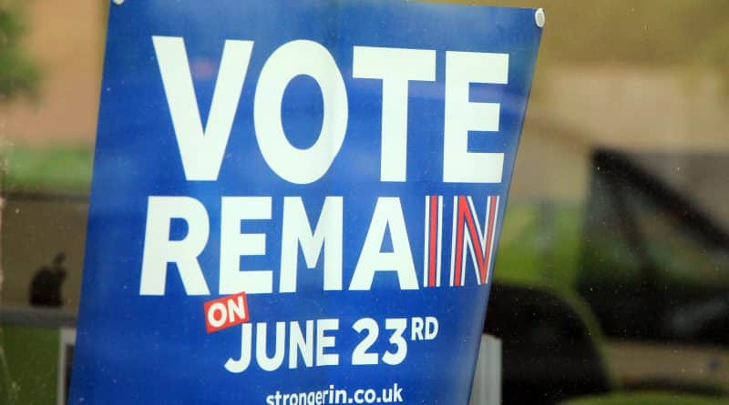 Депутаты: На референдум по Brexit могли влиять "иностранные хакеры" 12042017 Технологии: Депутаты: На референдум по Brexit могли влиять "иностранные хакеры"