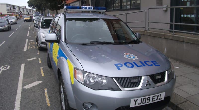 Полиция будет охранять работников NHS от нападений 18042017 Общество: Полиция будет охранять работников NHS от нападений