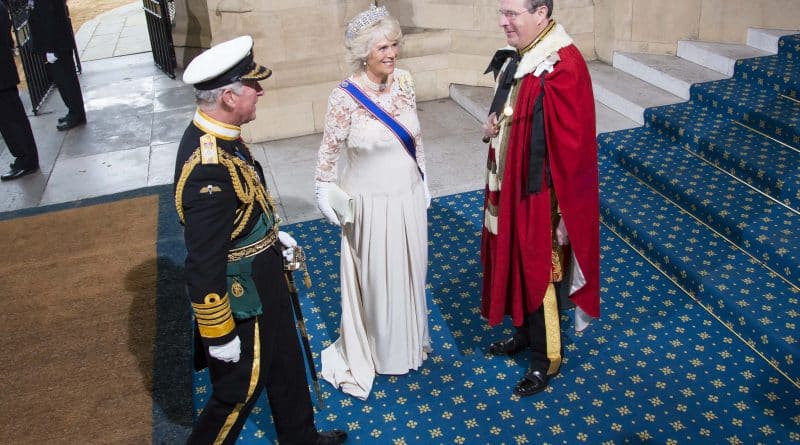 Знаменитости: Эксперт: Камилла может стать королевой