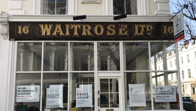 Общество: В Pimlico обнаружили 100-летнюю вывеску Waitrose