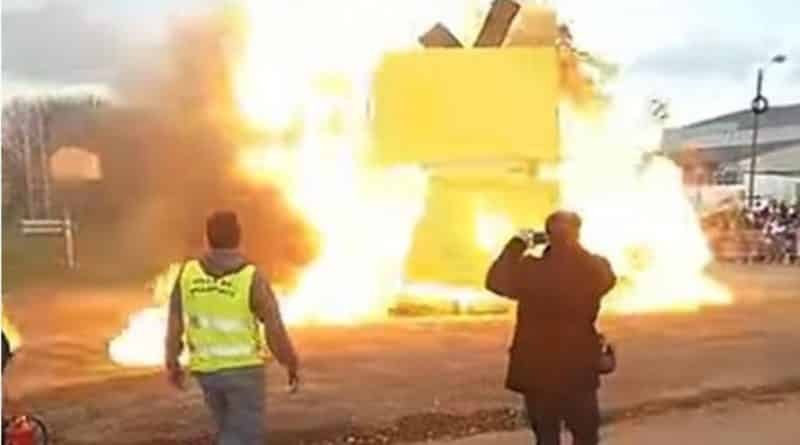 В пригороде Парижа прогремел взрыв. 18 пострадавших 02042017 В мире: В пригороде Парижа прогремел взрыв. 18 пострадавших