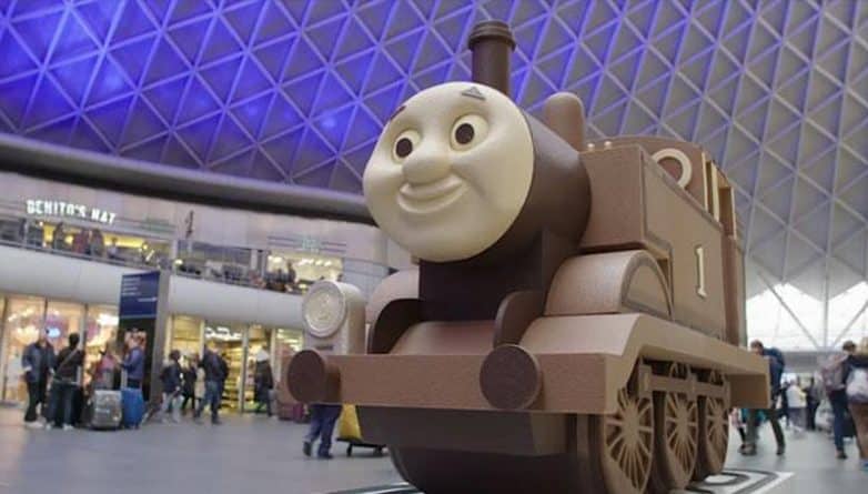 На King's Cross прибыл шоколадный Паровозик Томас 15042017 Досуг: На King's Cross прибыл шоколадный Паровозик Томас