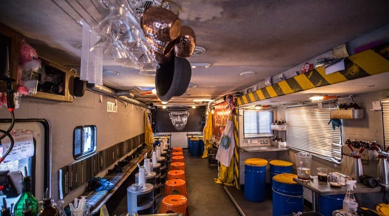 В Лондон вернулся коктейль-бар в стиле сериала Breaking Bad 07042017 Досуг: В Лондон вернулся коктейль-бар в стиле сериала Breaking Bad