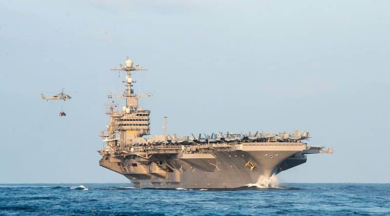 В мире: Дональд Трамп отправил армаду военных кораблей США к Корейскому полуострову