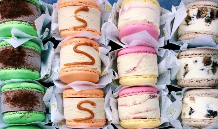 Досуг: Лондонцы могут попробовать уникальное мороженое Macaron от Yolkin
