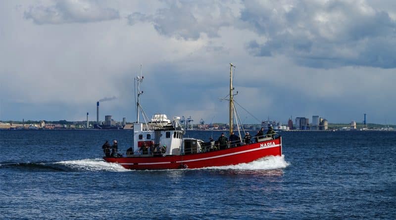 Политика: Дания заявила о праве своих рыбаков ловить рыбу в водах Британии