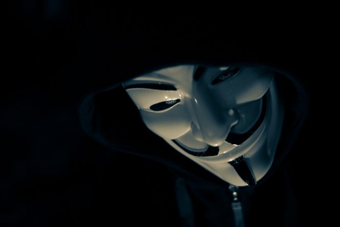 В мире: Хакеры Anonymous не исключают новой мировой войны