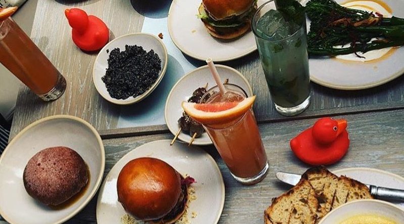 Досуг: Duck & Waffle спрятали резиновых уточек в Лондоне – и вы сможете поменять их на еду