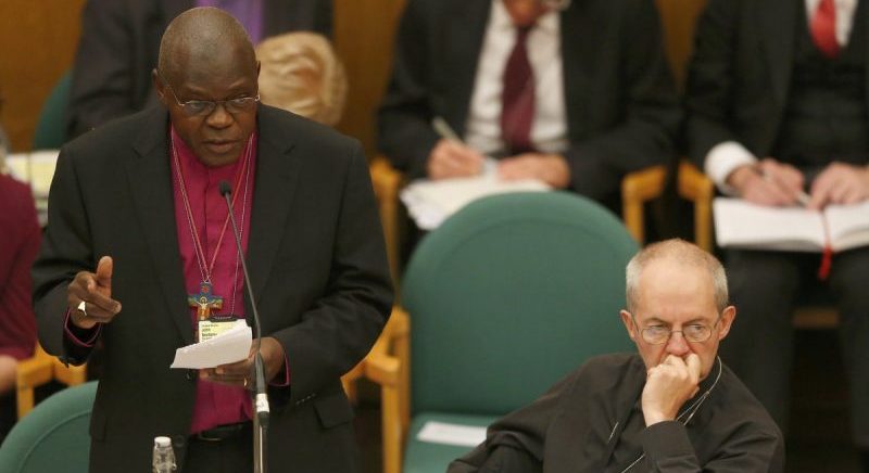 Общество: Архиепископы Кентербери и Йорка выразили свои опасения за судьбу страны