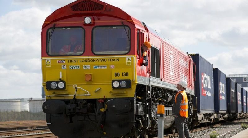 Общество: Первый поезд Британия - Китай завершил поездку в 7 500 миль