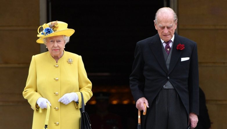 Общество: Королева провела минуту молчания в память о жертвах теракта в Манчестере