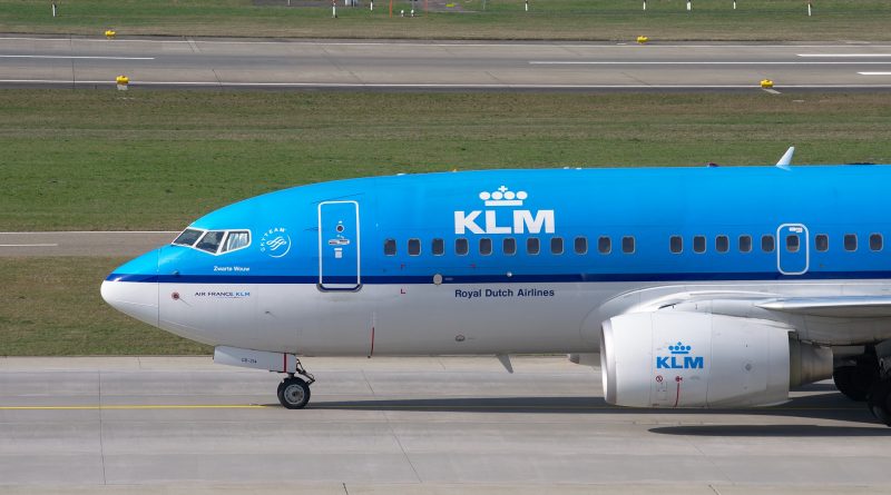 Путешествия: Стали известны наименее пунктуальные авиаперевозчики Британии