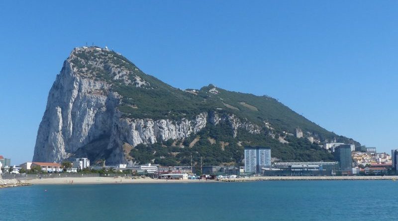 Испанский военный самолет нарушил британское воздушное пространство в районе Гибралтара 06052017 Происшествия: Испанский военный самолет нарушил британское воздушное пространство в районе Гибралтара