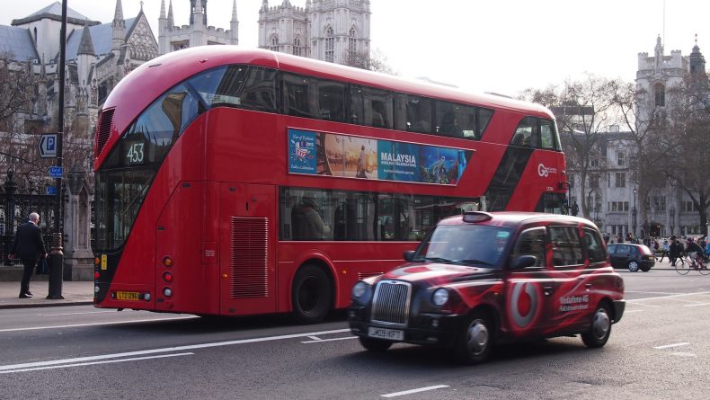 Общество: Вскоре Лондонцы могут распрощаться с знаменитыми красными автобусами