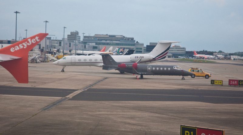 Путешествия: Гэтвик - один из худших аэропортов мира