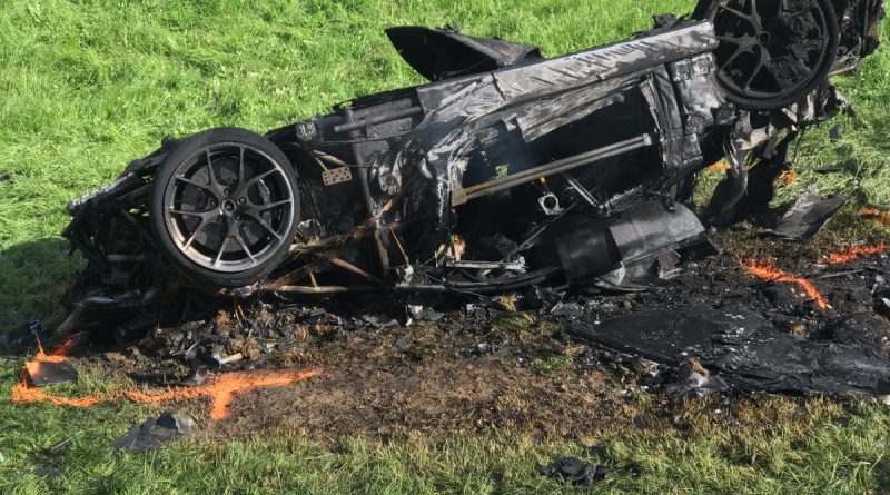 Ричард Хаммонд доставлен в больницу после серьезной аварии 11062017 Знаменитости: Ричард Хаммонд доставлен в больницу после серьезной аварии