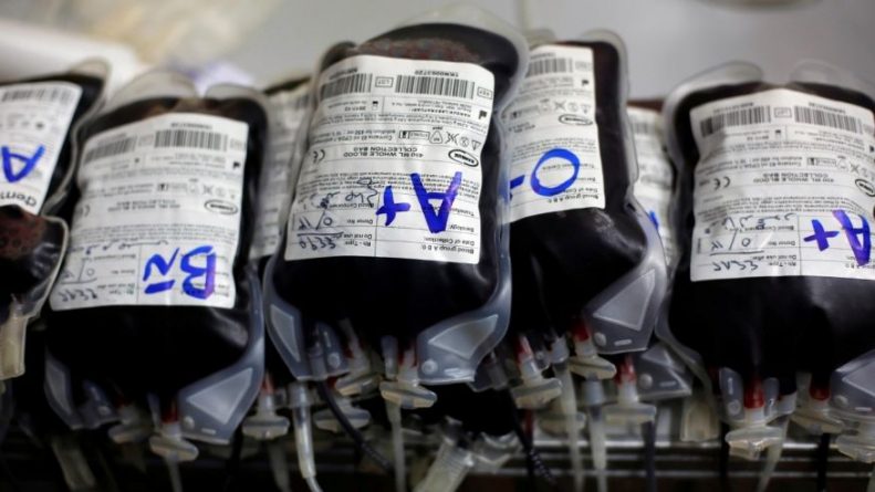 Здоровье и красота: Переливание "молодой" крови пожилым людям может снизить риск развития рака