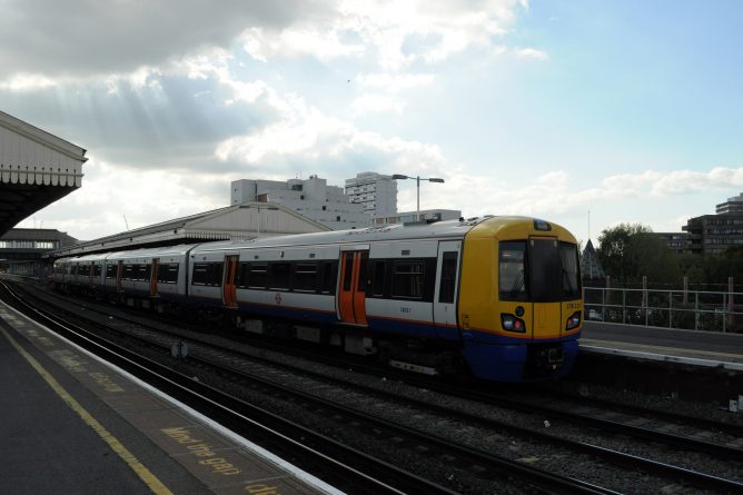 Происшествия: В воскресенье отменяется движение прямого поезда между Лондоном и Ноттингемом