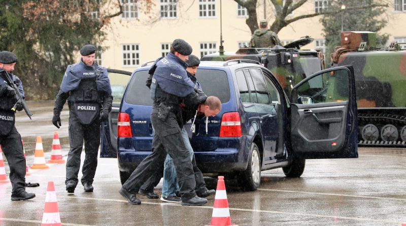 В мире: Немецкая полиция задержала парня, готовившего нападение во время G20
