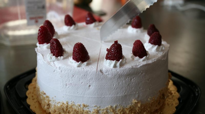 В мире: Сифон для сливок чуть не убил француженку