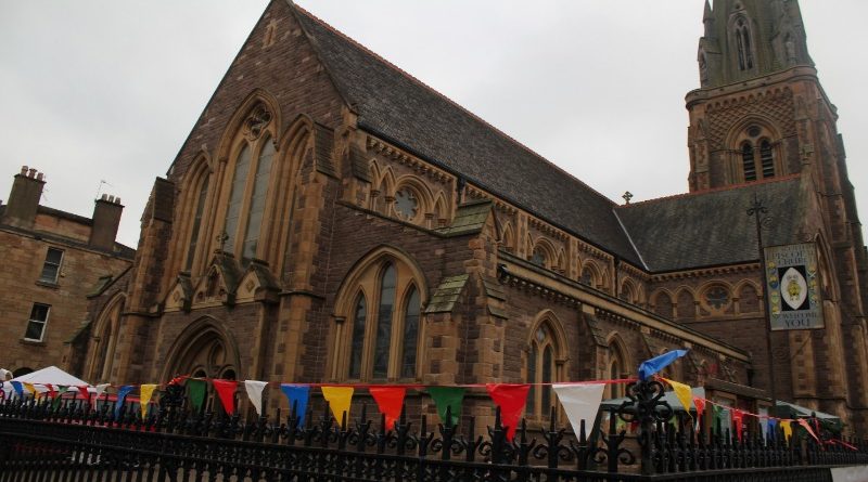 В Британии появился первый собор, где могут обвенчаться однополые пары 20072017 Общество: В Британии появился первый собор, где могут обвенчаться однополые пары