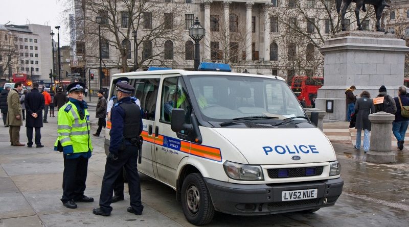 Женщины массово увлекаются экстремистскими идеями 06072017 Общество: Женщины массово увлекаются экстремистскими идеями