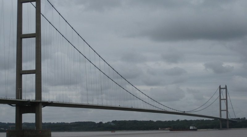 Искусство: Humber Bridge станет национальным достоянием Британии