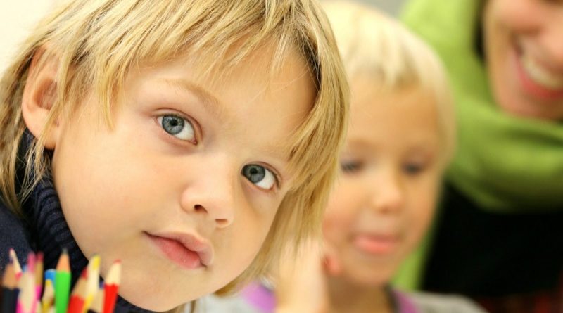 Британских школьников не научили читать и считать 04072017 Общество: Британских школьников не научили читать и считать