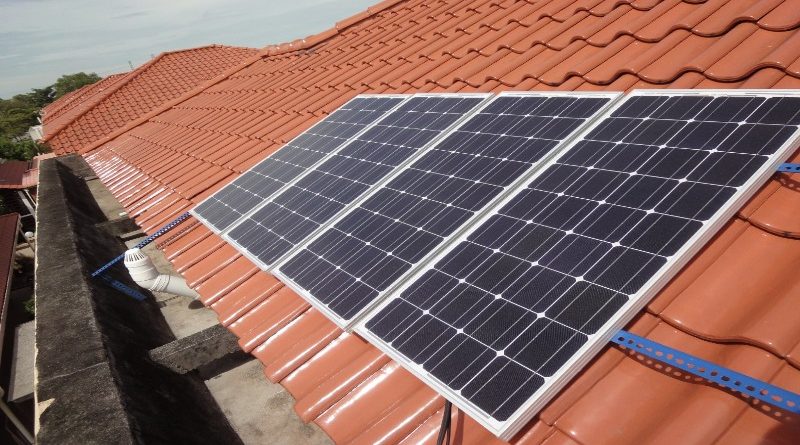 IKEA начала продажу солнечных панелей в Британии 03082017 Бизнес и финансы: IKEA начала продажу солнечных панелей в Британии